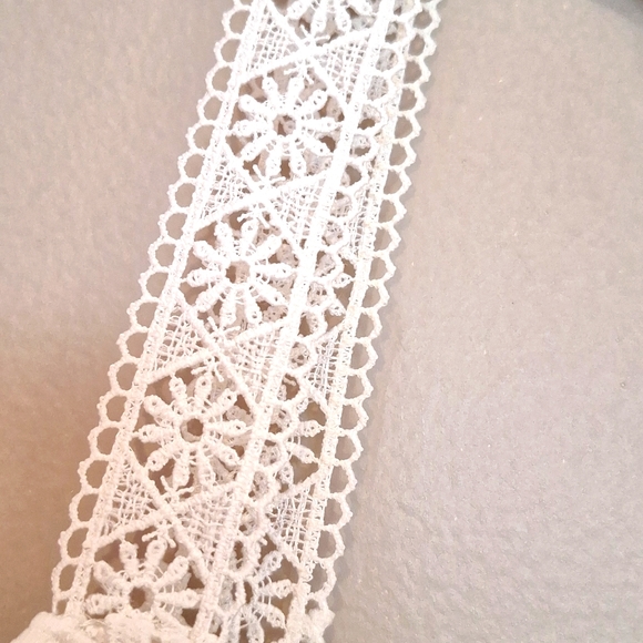 White floral tank top - Picture 4 of 5